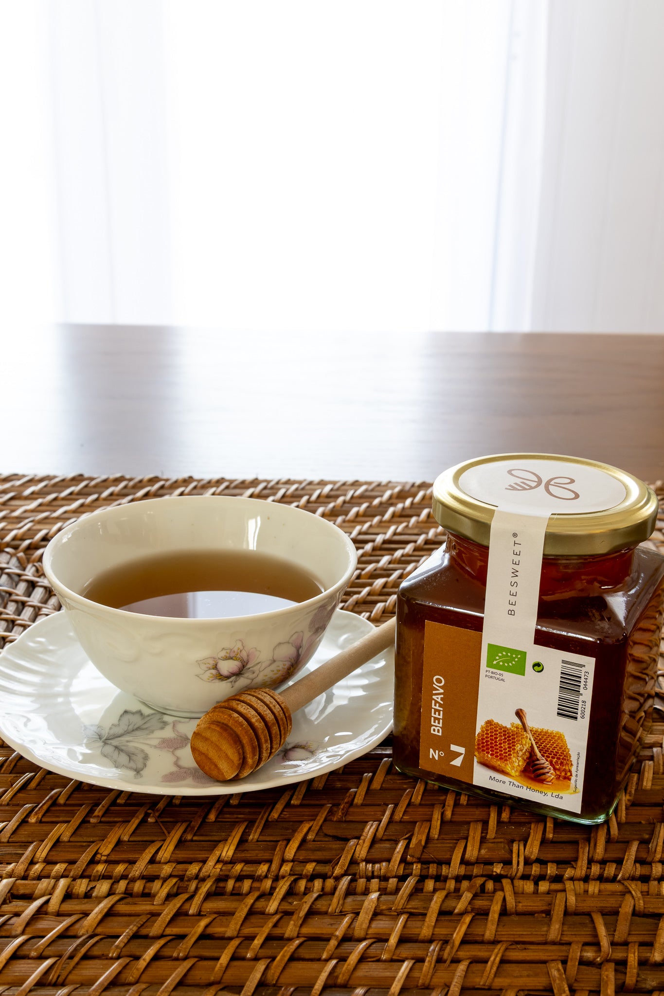 Mel Biológico com Favo 375g | Sabor Puro e Nutrientes Vivos