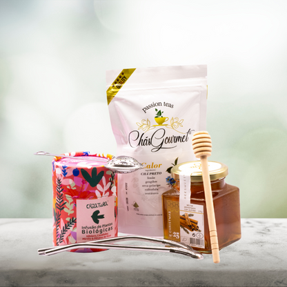 Pack Romance com Chás, Mel e Acessórios — Para Momentos a Dois